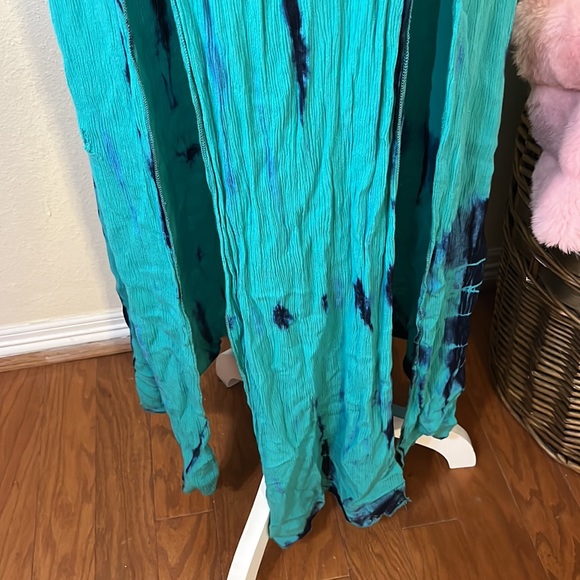 Turquoise Tie Dyed Maxi Skirt With Double Front Slits & Elastic waist by Windsor - Picture 3 of 8